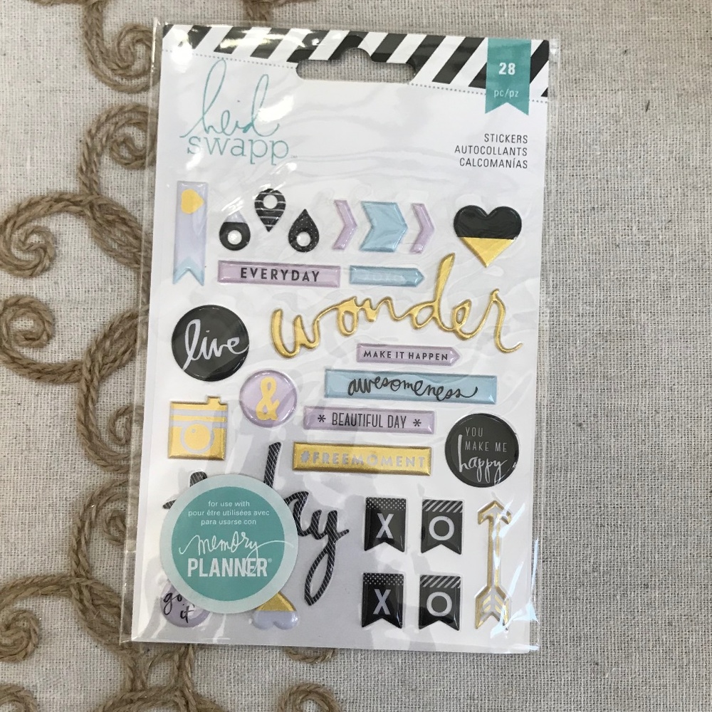 Scrapbooking Heidi Swapp Stickers Memory Planner Everyday Wonder Live XO Happy